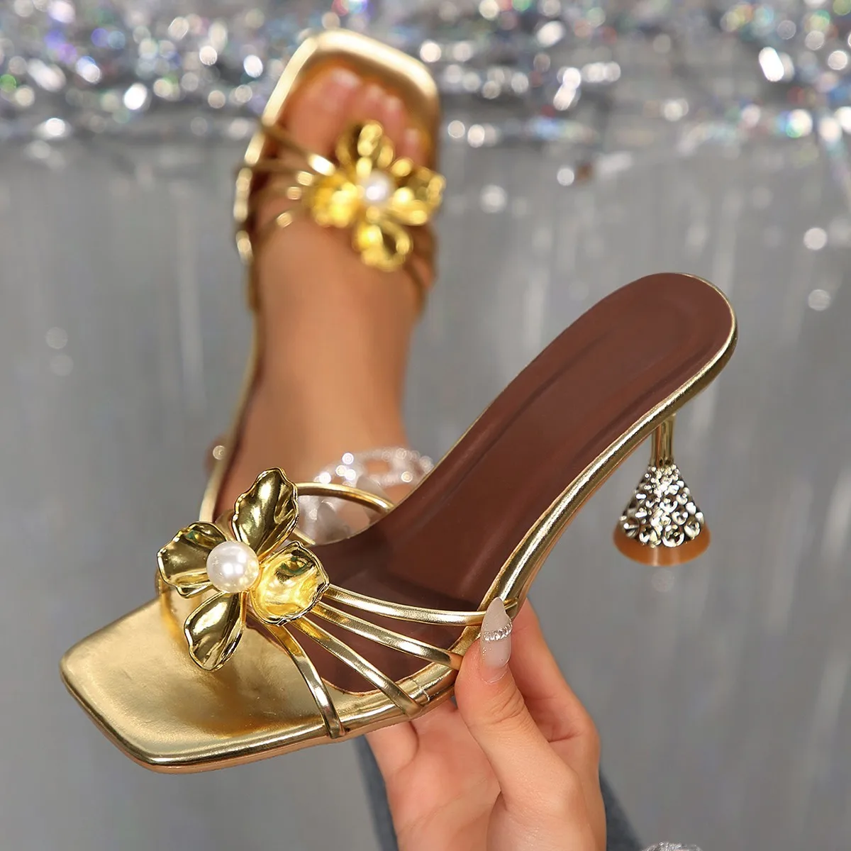 Vintage Fashion Style - Vintage metalen bloem kristallen conushak sandalen