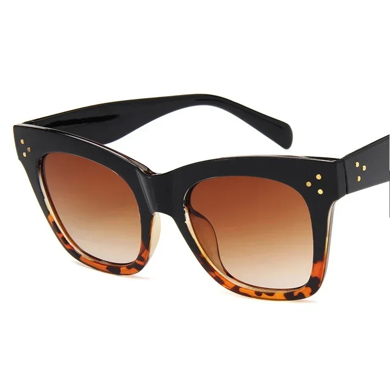 Vierkante Retro Zonnebril Dame - Vintage Fashion Female recensie en prijs