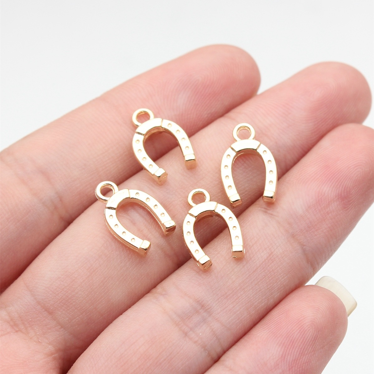 40 stuks 14x9mm (0,55x0,35 inc - Vintage Fashion Theme recensie en prijs